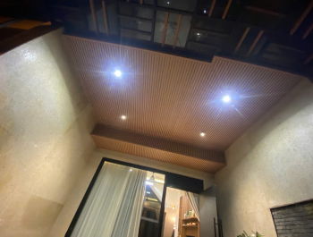 Thi công lam sóng nhựa ngoài trời