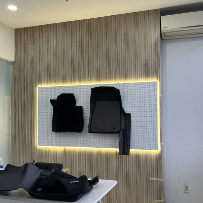 Thi công vách, nền Live siêu xinh cho căn hộ LaAtrostria Quận 2