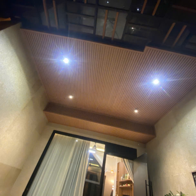 Thi công lam sóng nhựa ngoài trời