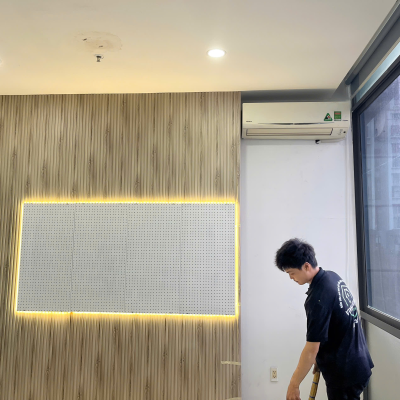 Thi công vách, nền Live siêu xinh cho căn hộ LaAtrostria Quận 2
