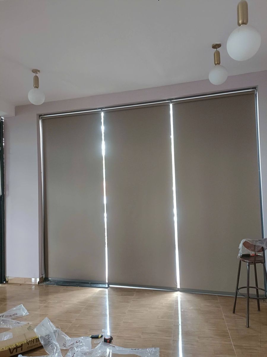 Thi công rèm cửa thủ dầu một