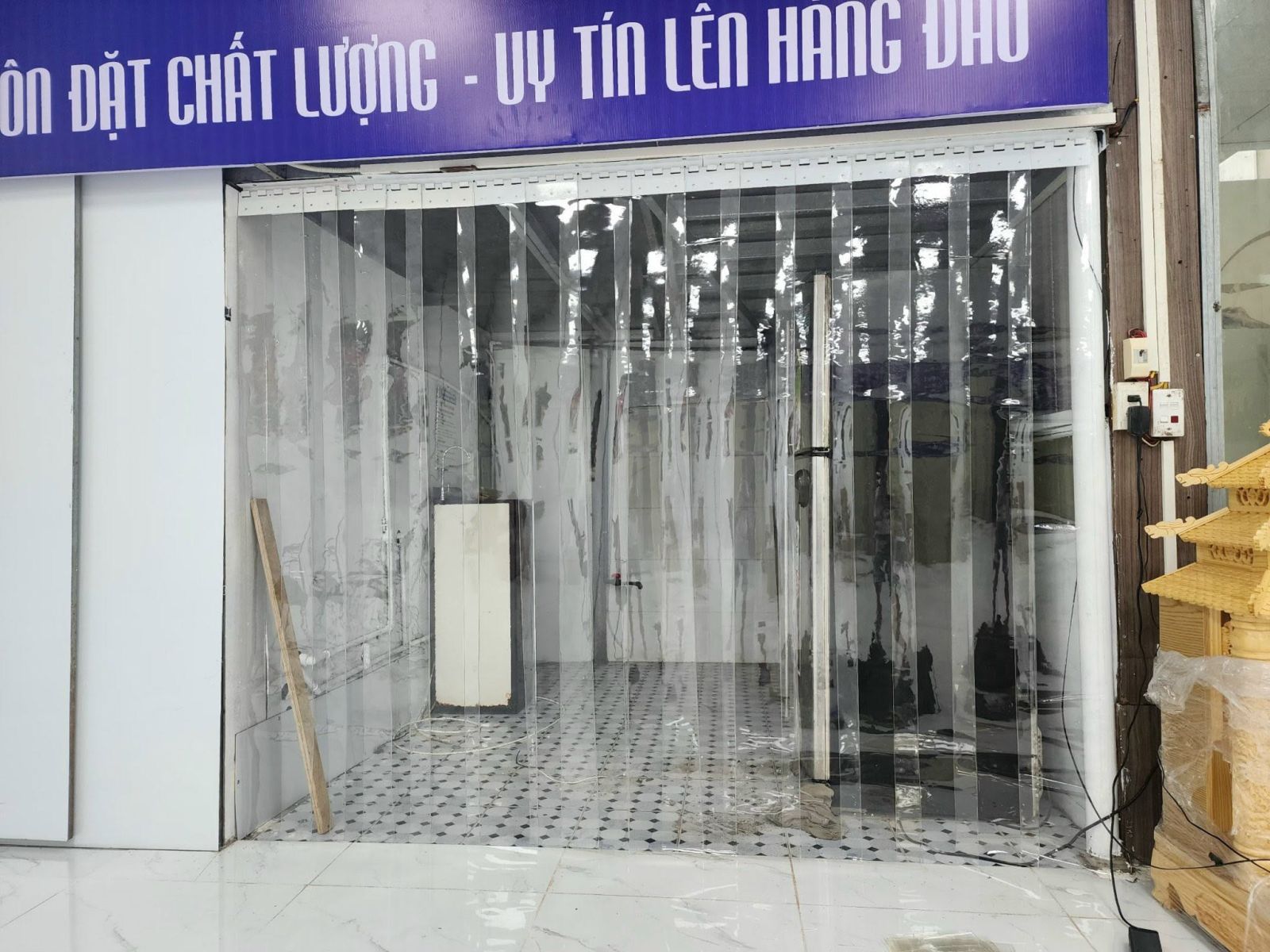Ứng dụng màn PVC ngăn lạnh Bình Dương
