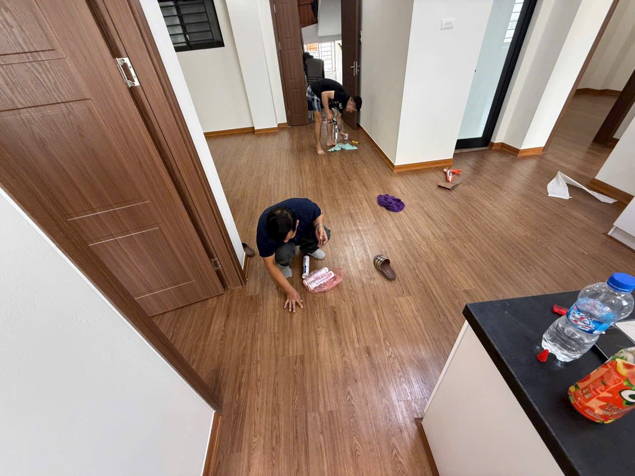 Vinh Quang Decor thi công sàn gỗ tại Dĩ An Bình Dương